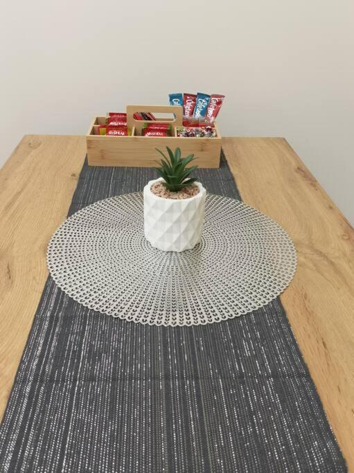 פרשוב Stylovy Apartman Zemplinska מראה חיצוני תמונה